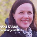 Hanna Halmeenpää Suomen luonnonsuojeluliitosta. Teksti: Asiakastarina.